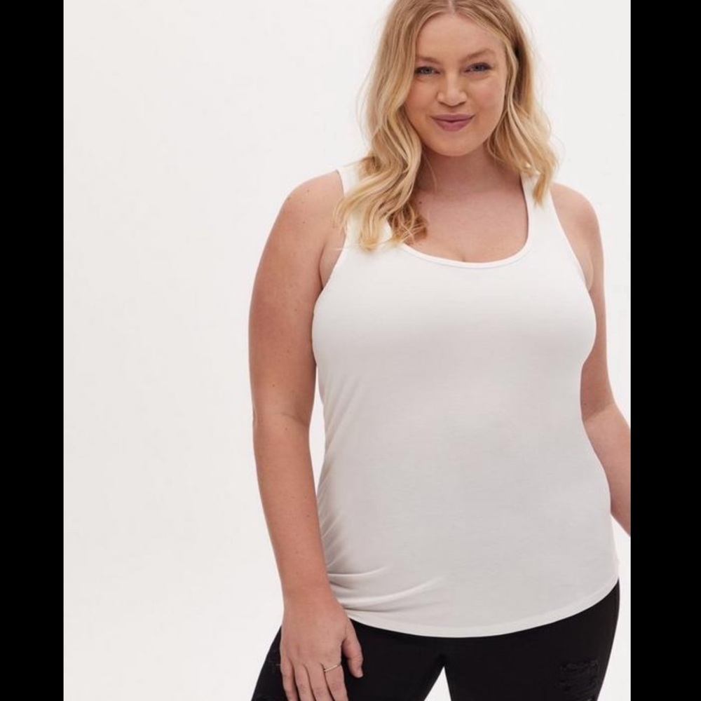 Torrid Super Soft Scoop Neck Layering Tank - Size 2